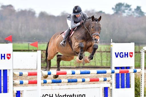 Reitsportzentrum Bremervörde 11.4.21 | 11421 VGH Einlaufprfg _132 