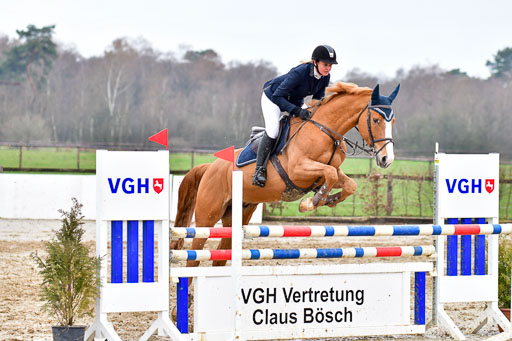 Reitsportzentrum Bremervörde 11.4.21 | 11421 VGH Einlaufprfg _150 