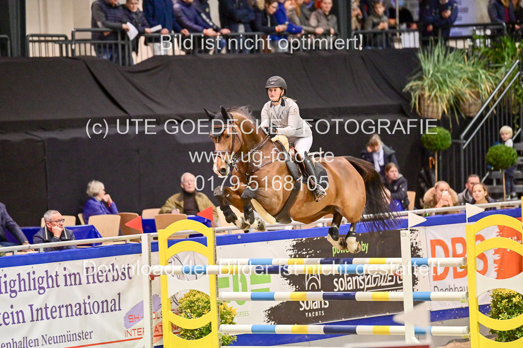 SH Holstein International 21-24.10.2021 Neumünster | Krenzel, Ellen - Constanzenhofs barcley_1