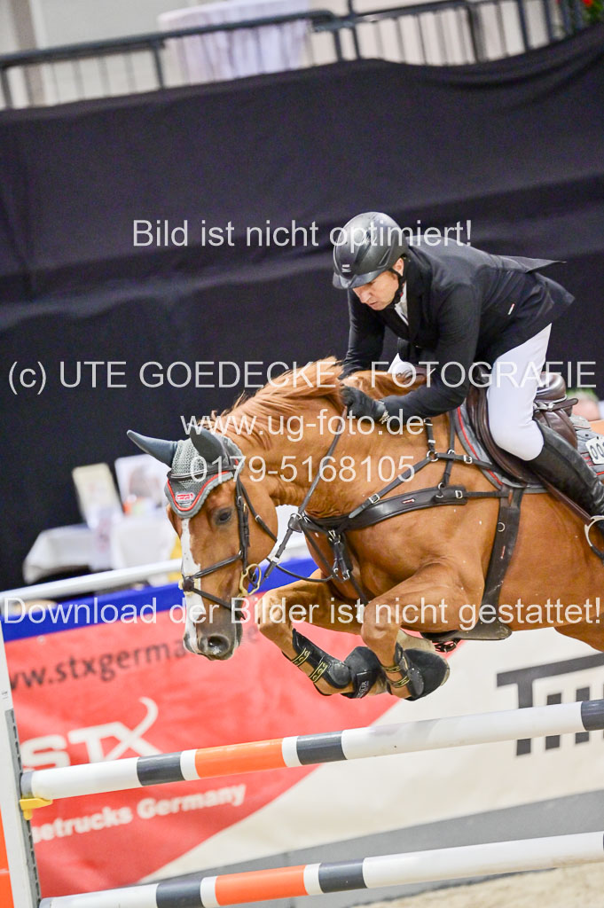SH Holstein International 21-24.10.2021 Neumünster | Naeve, Jörg - Bernur du Romet_4