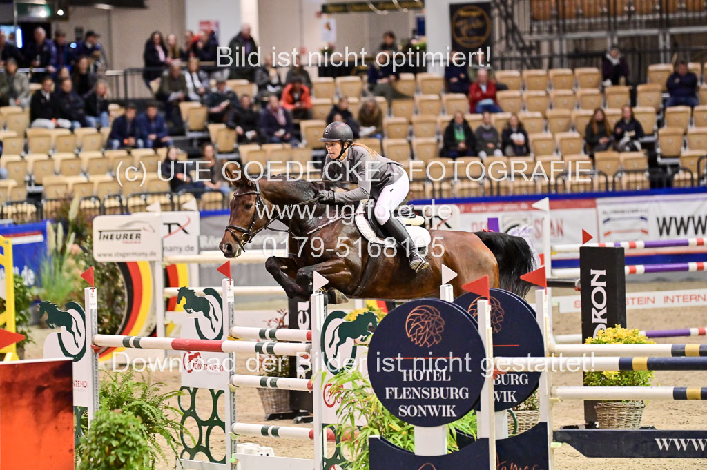 SH Holstein International 21-24.10.2021 Neumünster | Schmidt, Nora - Caleya _6