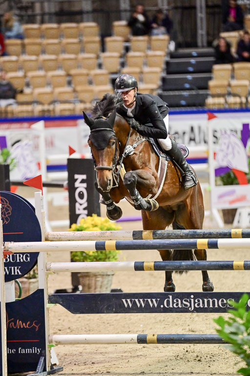 SH Holstein International  21-24.10.2021 Neumünster | Hünicke, Sven gero - Carat vom Petersberg 