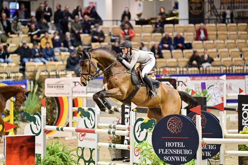 SH Holstein International  21-24.10.2021 Neumünster | Krenzel, Ellen - Constanzenhofs barcley_3 