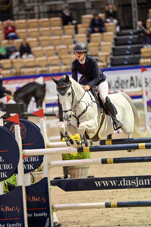 SH Holstein International  21-24.10.2021 Neumünster | Maiuland, Lisa Marie - Emi Bordeau_1 