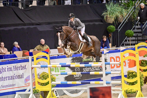 SH Holstein International  21-24.10.2021 Neumünster | Orschel, Cassandra - Dacara F_5 