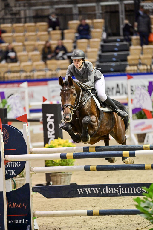 SH Holstein International  21-24.10.2021 Neumünster | Schmidt, Nora - Caleya _1 