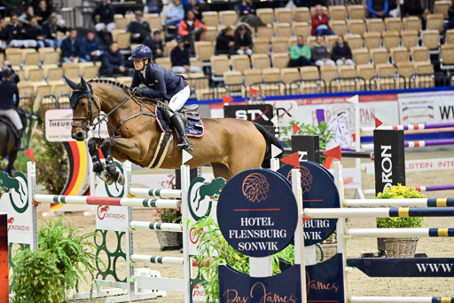 SH Holstein International  21-24.10.2021 Neumünster | Stais, Alexa - Crasy Daisy_1 