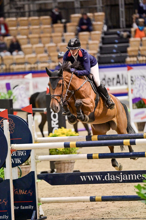 SH Holstein International  21-24.10.2021 Neumünster | Svensson, Sofie - Dalika VA_1 