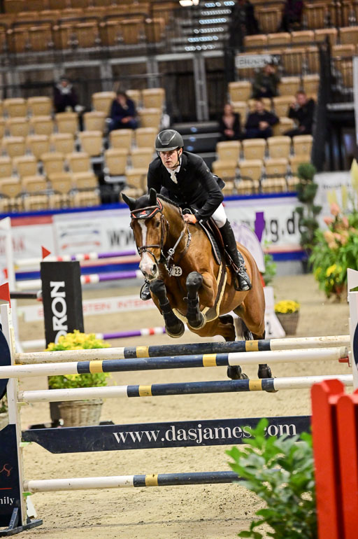 SH Holstein International  21-24.10.2021 Neumünster | von Appen, Alexander - Bond Lady VA 