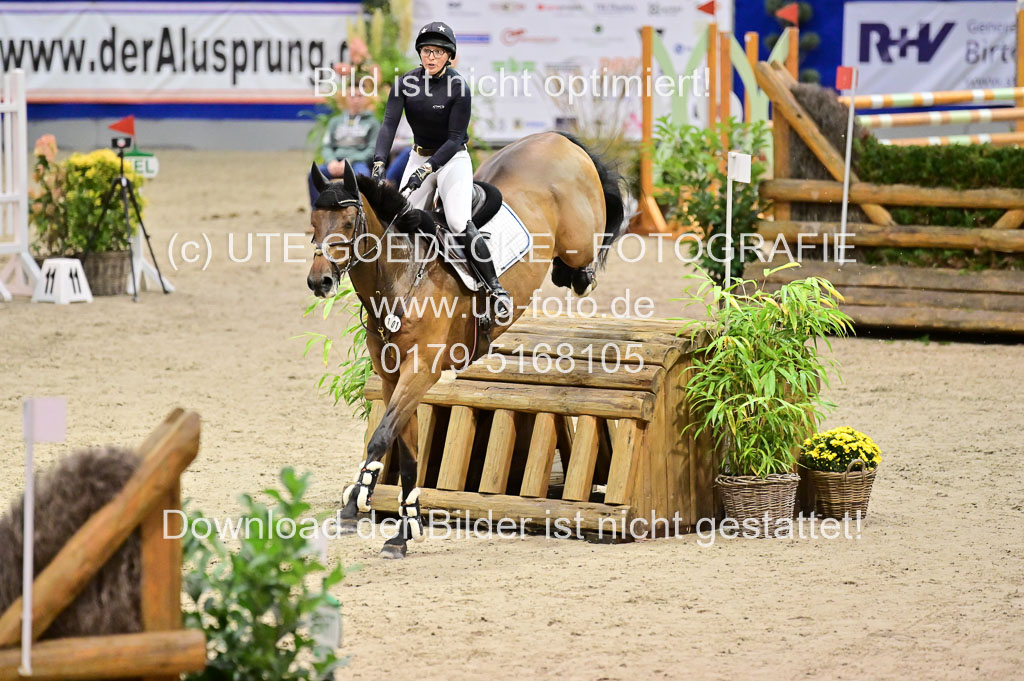  | Spiering, Nele -  Travenorts Lucio_21 