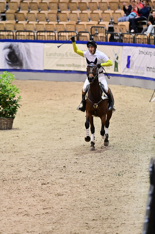  | Benitez Valle, Esteban - Escada_20 