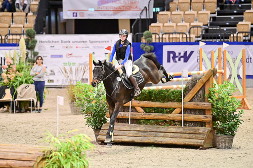  | Jensen, Hanna - Double Dutch_04 