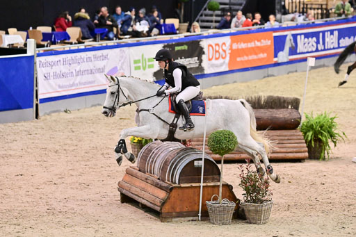  | Labes, Sabrina - Buttereblume_01 