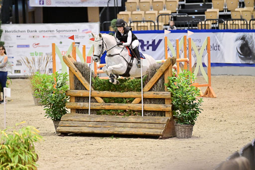  | Labes, Sabrina - Buttereblume_02 