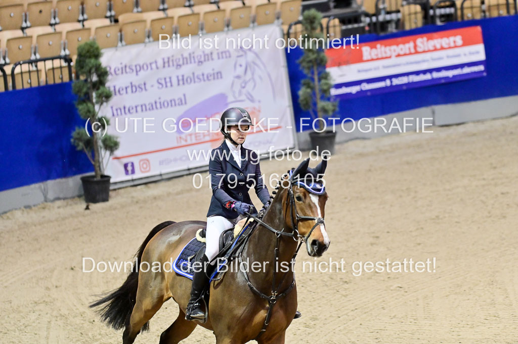 SH Holstein International 21-24.10.2021 Neumünster | Pfg 6 Last Chance Silber Tour _006