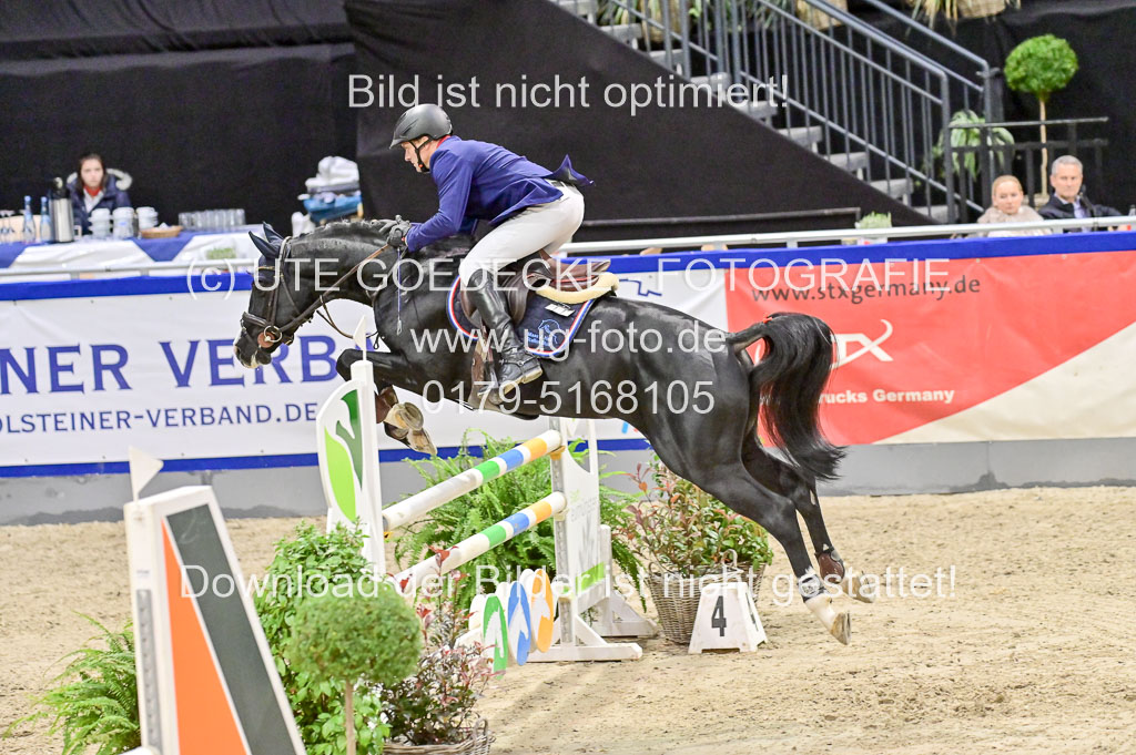 SH Holstein International 21-24.10.2021 Neumünster | Pfg 6 Last Chance Silber Tour _111