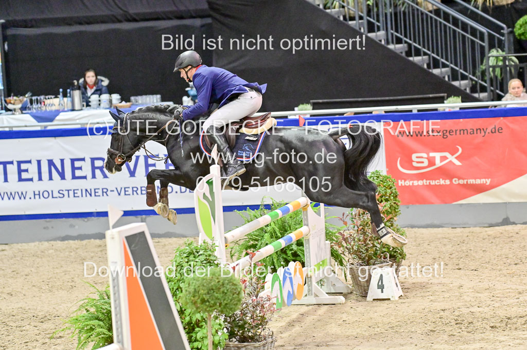SH Holstein International 21-24.10.2021 Neumünster | Pfg 6 Last Chance Silber Tour _112