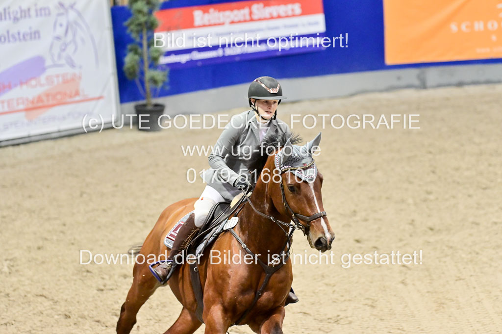SH Holstein International 21-24.10.2021 Neumünster | Pfg 6 Last Chance Silber Tour _150