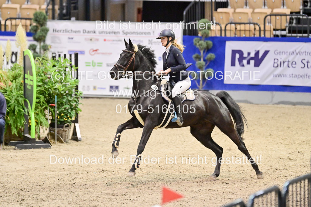 SH Holstein International 21-24.10.2021 Neumünster | Pfg 6 Last Chance Silber Tour _208