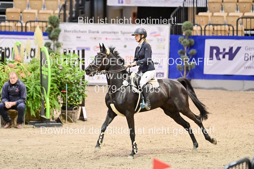 SH Holstein International 21-24.10.2021 Neumünster | Pfg 6 Last Chance Silber Tour _209