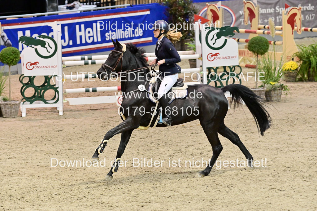 SH Holstein International 21-24.10.2021 Neumünster | Pfg 6 Last Chance Silber Tour _215