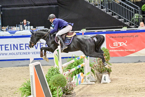 SH Holstein International  21-24.10.2021 Neumünster | Pfg 6 Last Chance  Silber  Tour _112 