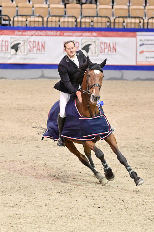 SH Holstein International  21-24.10.2021 Neumünster | Pfg 6 Last Chance  Silber  Tour _305 