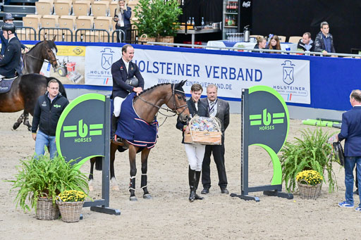 SH Holstein International  21-24.10.2021 Neumünster | Pfg 8 Gold Tour _329 