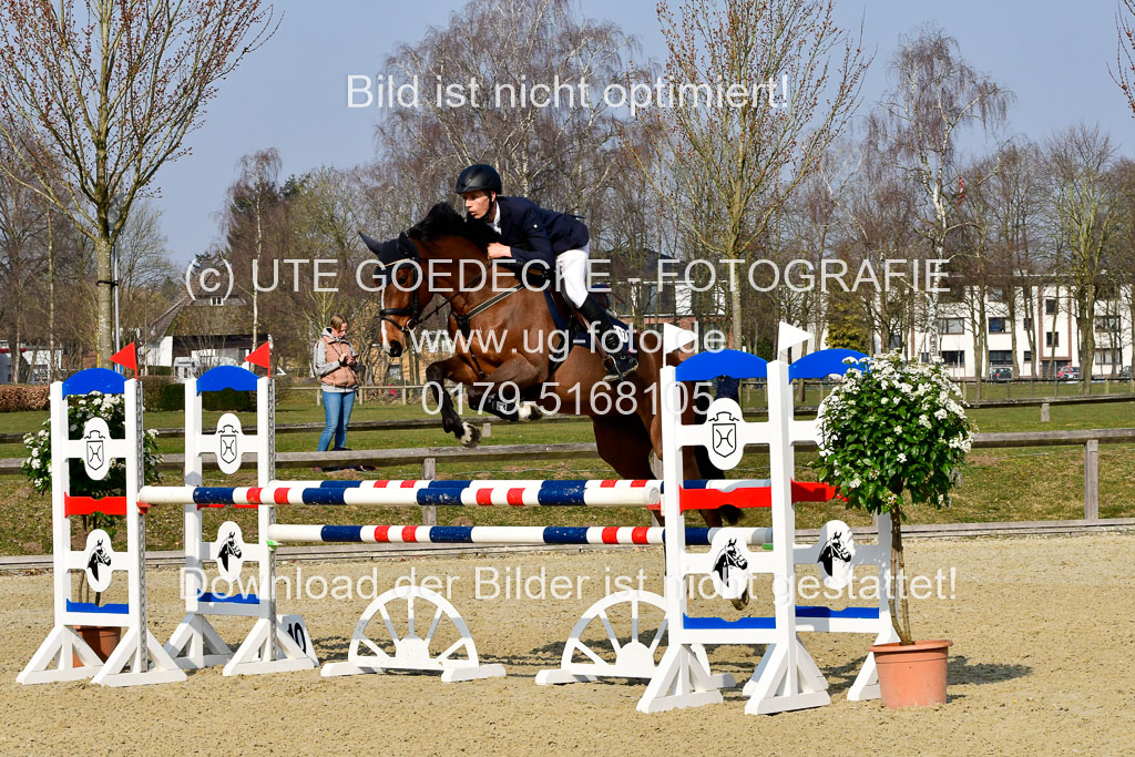  | 24032022-Springpferde L_048 