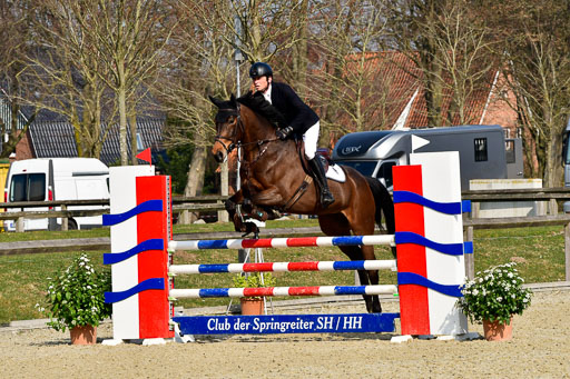  | 24032022-Springpferde L_061 