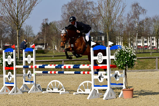  | 24032022-Springpferde L_130 