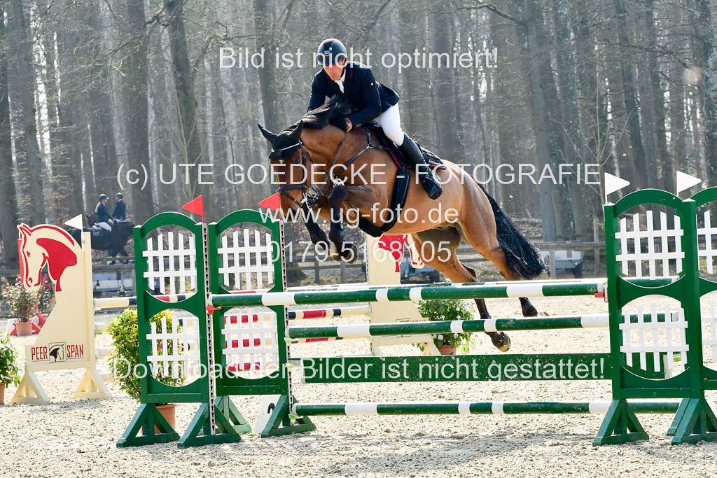 | 24032022-Springen L_111 