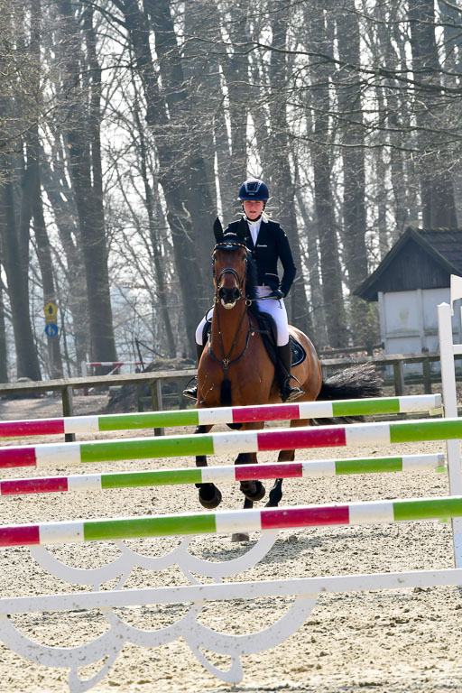  | 24032022-Springen L_026 