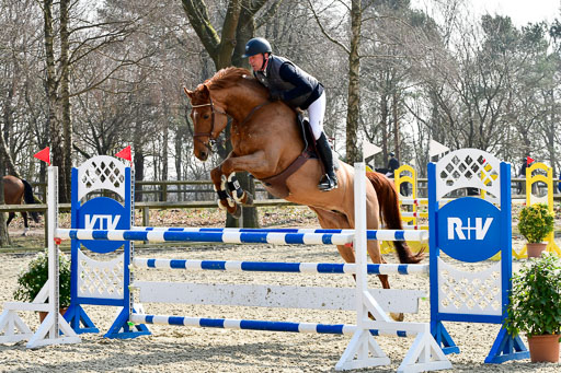  | 24032022-Springen L_054 