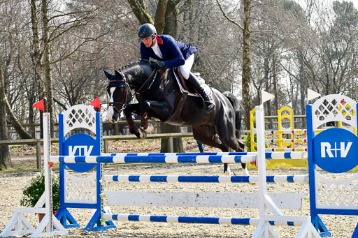  | 24032022-Springen L_082 