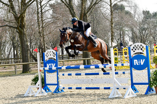  | 24032022-Springen L_108 