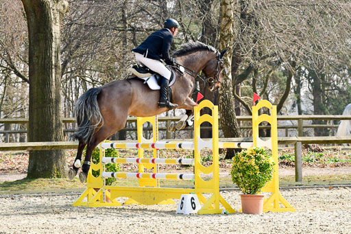  | 24032022-Springen L_130 