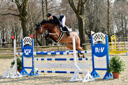  | 24032022-Springen L_144 