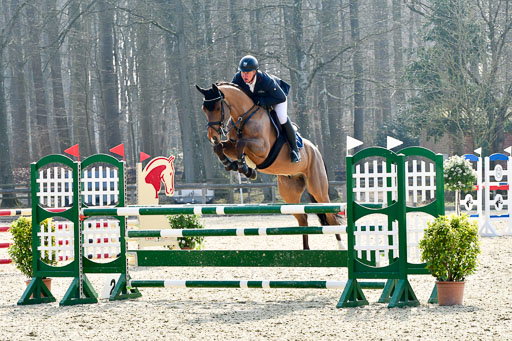  | 24032022-Springen L_186 