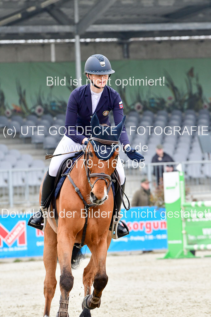  | Laumann, Emilie 270322_05 