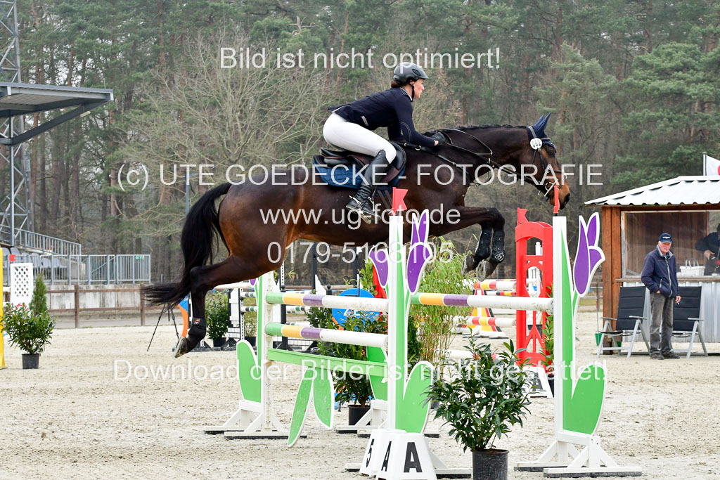  | Wewer, Jule  27u0322_09 