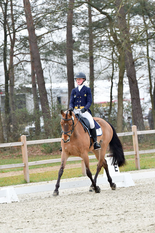  | Arosenius, Stina 270322 