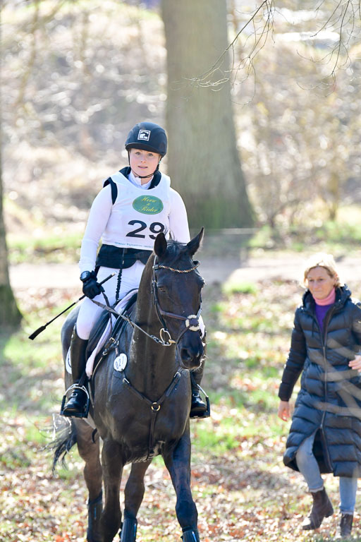  | Brüssau, Emma 270322_08 