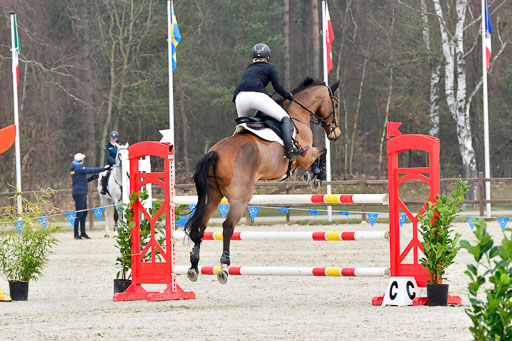  | Dibowski, Alina 270322_08 