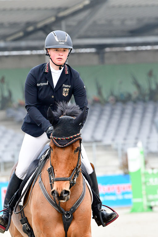  | Dibowski, Alina 270322_09 