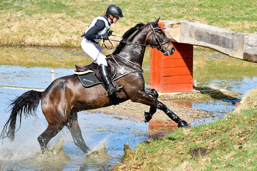  | Jankowski, Beeke 270322 _12 