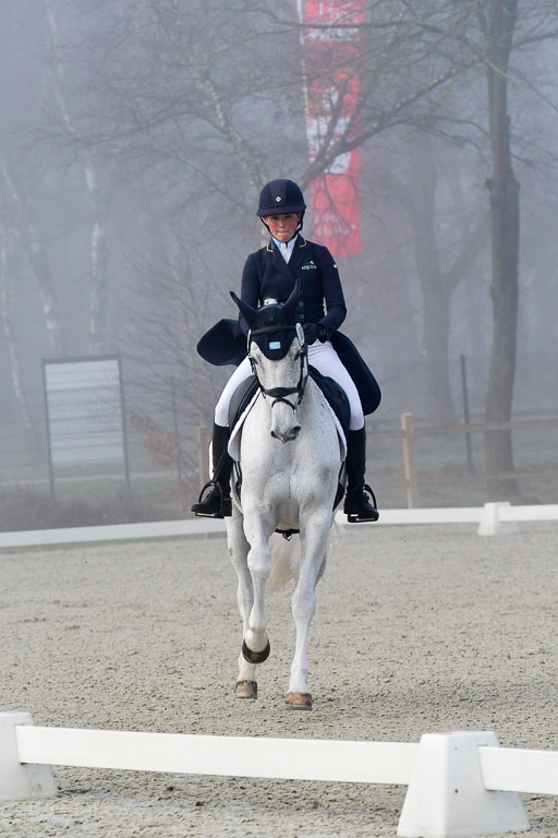  | Romeike, Louise 270322_07 