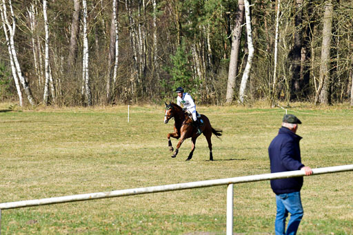  | Schrade, Dirk 270322 