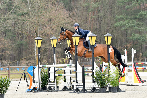  | Spiering, Nele 270322_09 