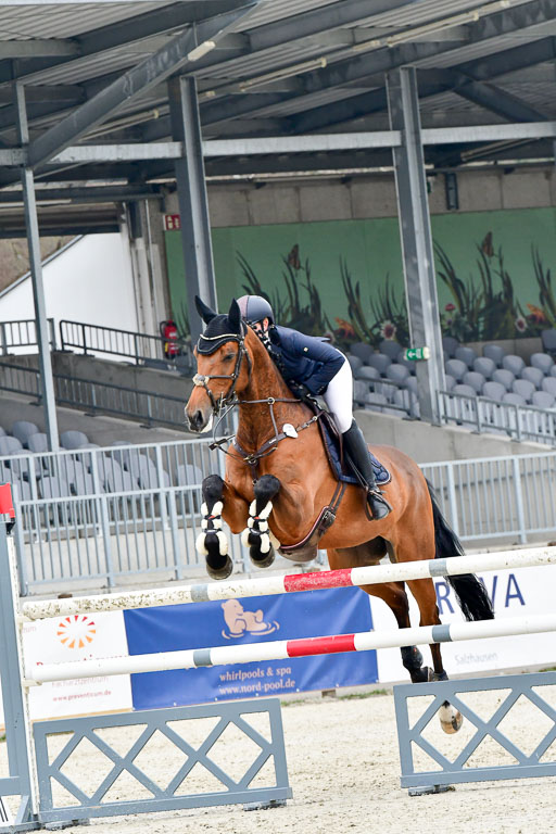  | Spiering, Nele 270322_15 